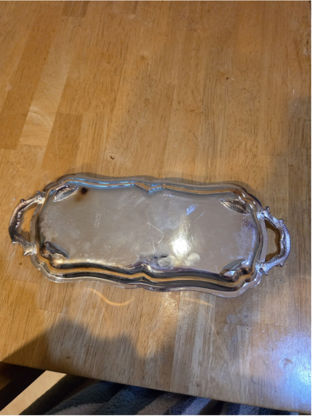 Vintage Leonard Silverplate Handled Butler Tray, Ornate Etched Scalloped Platter - Picture 2 of 11